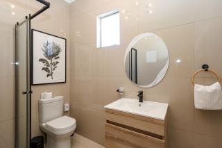 6th on Jupiter Boutique Hotel and Events - 6