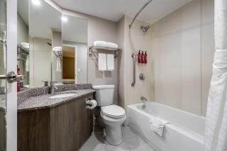 SureStay Plus Hotel by Best Western Chicago Lombard - 6