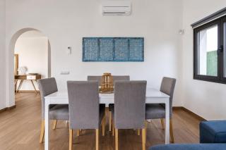 GuestReady - Luxury Villa with Private Pool - 5
