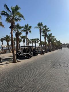 G03 Bay village/ Sahl Hasheesh studio-side view - 1