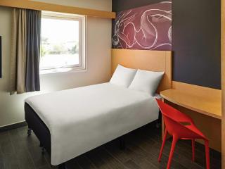 Ibis Culiacan - 1