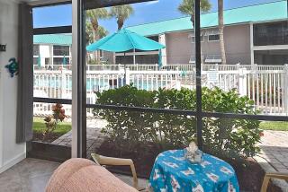 Upgraded 1 Bed1 Bath Ground Flr, #1 Siesta Beach - 3