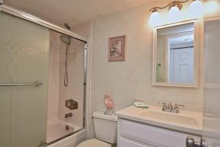 Upgraded 1 Bed1 Bath Ground Flr, #1 Siesta Beach - 2