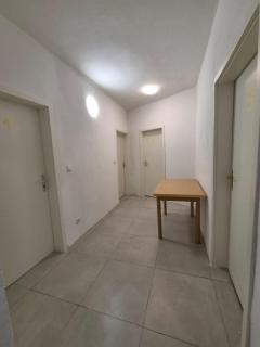 Hotel mona - 1