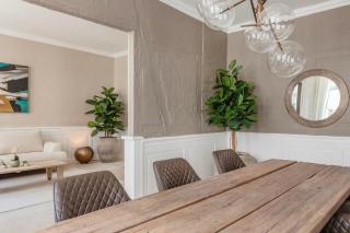 Modern 2B Luxury Apartment - 3