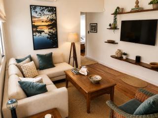 Daytonia Caribbean Private Estate-2 pools, Pickleball, Sleeps 14 - 6