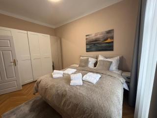 3 BDR - Apartment Treasure, in Vienna's Center - 9