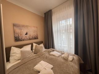3 BDR - Apartment Treasure, in Vienna's Center - 8