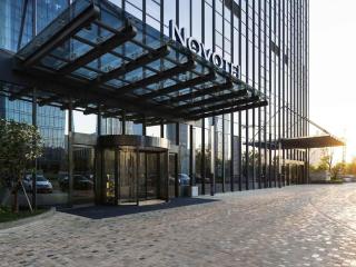 Novotel Ningbo East - 5