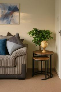 Comfortable Two-Bedroom Home in St Dials Cwmbran - 3
