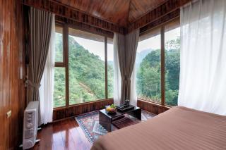 Heaven Gate O Quy Ho Sapa-Free Entry & Himalaya Salt Sauna - 1