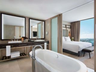 Sofitel Sydney Darling Harbour - 3