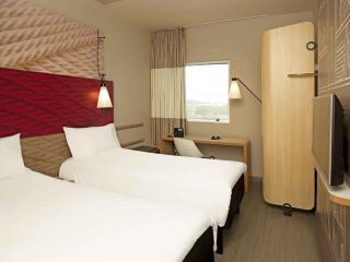 ibis Paranagua - 3