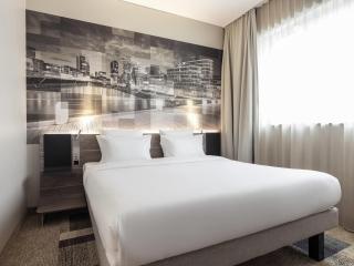 Novotel Duesseldorf Airport - 3