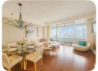 Ocean Views 2 bedroom - 9