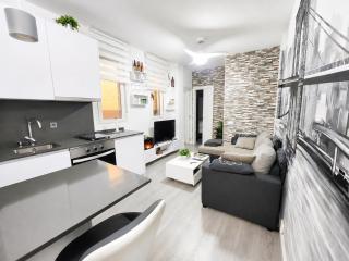 Moderno Apartamento en el Centro de Madrid Ubicación Perfecta - 4