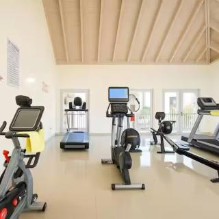 Chateau Bellview 1 Bedroom Studio Apartment - 2