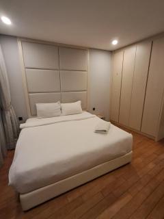 Vortex suites by Sunlights - 2