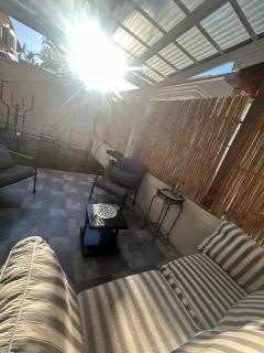Cozy apartment with peaceful outdoor area - 1