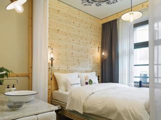 25hours Hotel The Royal Bavarian - 2