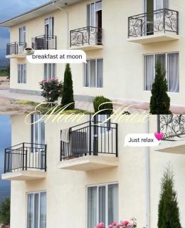 Moonhouse - 8