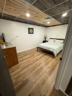 Border Queen Bunkhouse - 5