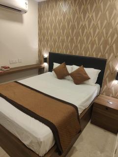 Hotel Grand Oliver, payyanur - 0