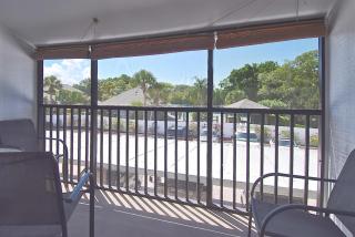 Renovated 1 BR1 Bath, New Furniture & Appliances - 5