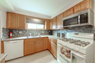 Great for Work Travel! Kenosha Extended Stay - 4
