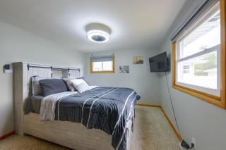 Great for Work Travel! Kenosha Extended Stay - 1