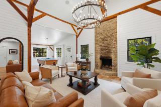 Premium Mt Washington home with hot tub & billiards - 3
