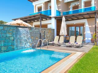 Holiday home in Kiotari with a terrace or balcony - 3