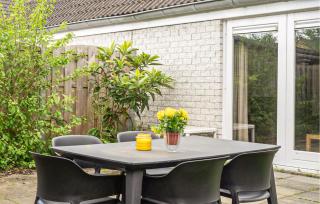 3 Bedroom Lovely Home In Wemeldinge - 9