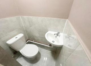 Foresthill 3-Bed Home Sleeps 5 with Parking - 6