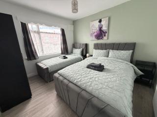 Home in the heart of Leeds - 2