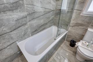 Modern Luxury 3BR in Swieqi - Spacious & Stylish - 6