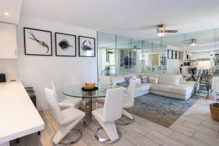 Sea Vista Beachfront 3BR - Heated Pool apts - 8