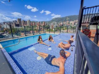 Masaya Medellin - 5