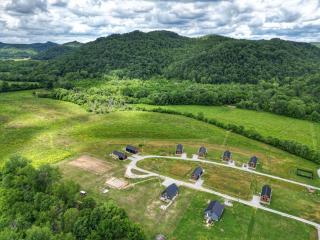Three Suns Full Rental | 8 Cabins | Views | River - 4