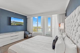 Luxury Condo at Trésor Miami Beach - 6