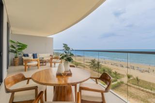 Wake Up to the Ocean, True Beachfront Terrace - 0