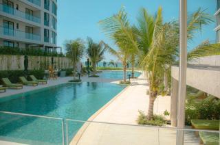 Wake Up to the Ocean, True Beachfront Terrace - 8
