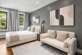 The Yorkville VI Vibe 8837 - 4