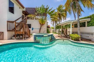 PB98B - Private Villa with pool - 5min from Palm Beach - 5BR house - 9