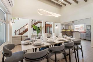 PB98B - Private Villa with pool - 5min from Palm Beach - 5BR house - 3