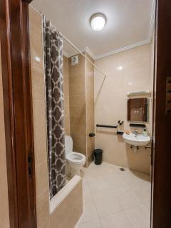 New Warm Moroccan Retreat - 5