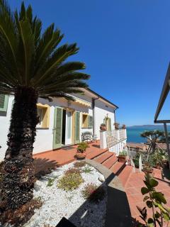 Villa Magnolia - Terrazzo e Giardino vista mare - 0