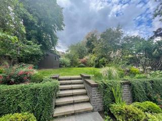 Upper Duplex in Pollokshields Merchants villa - 4