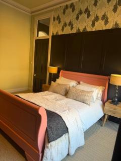 Upper Duplex in Pollokshields Merchants villa - 3