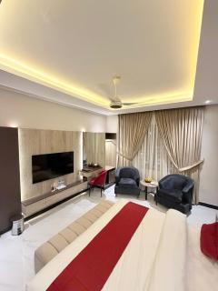 Holiday One Hotel & Suites - Karachi Airport - 4
